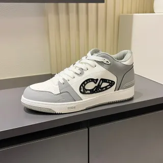 Dior B23 सफेद और ग्रे Monogram Lifestyle Sneakers