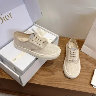 Dior बेज सफेद मोनोग्राम कैनवास टोनल लेस लाइफस्टाइल स्नीकर