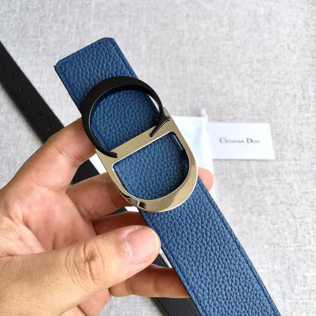 Dior Bobby Ceinture en Cuir de Veau Noir à Double Face Texturée 9