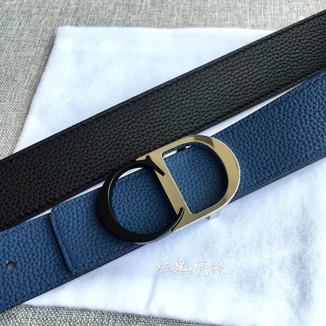 Dior Bobby Ceinture en Cuir de Veau Noir à Double Face Texturée 13