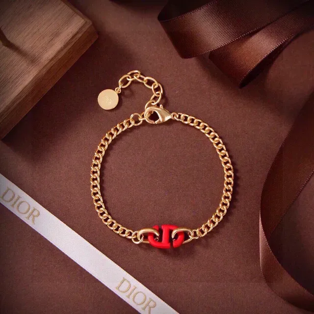 Dior CD Icon Pulseira Corrente Curb Esmalte Vermelho Dourado 3