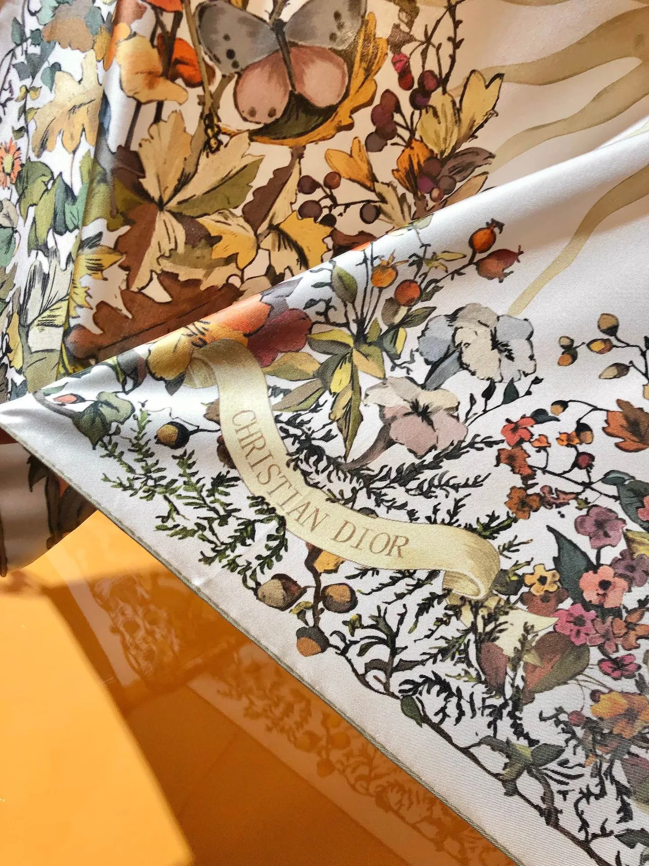 Dior Impression Florale Botanique Soie Ivoire Écharpe 5