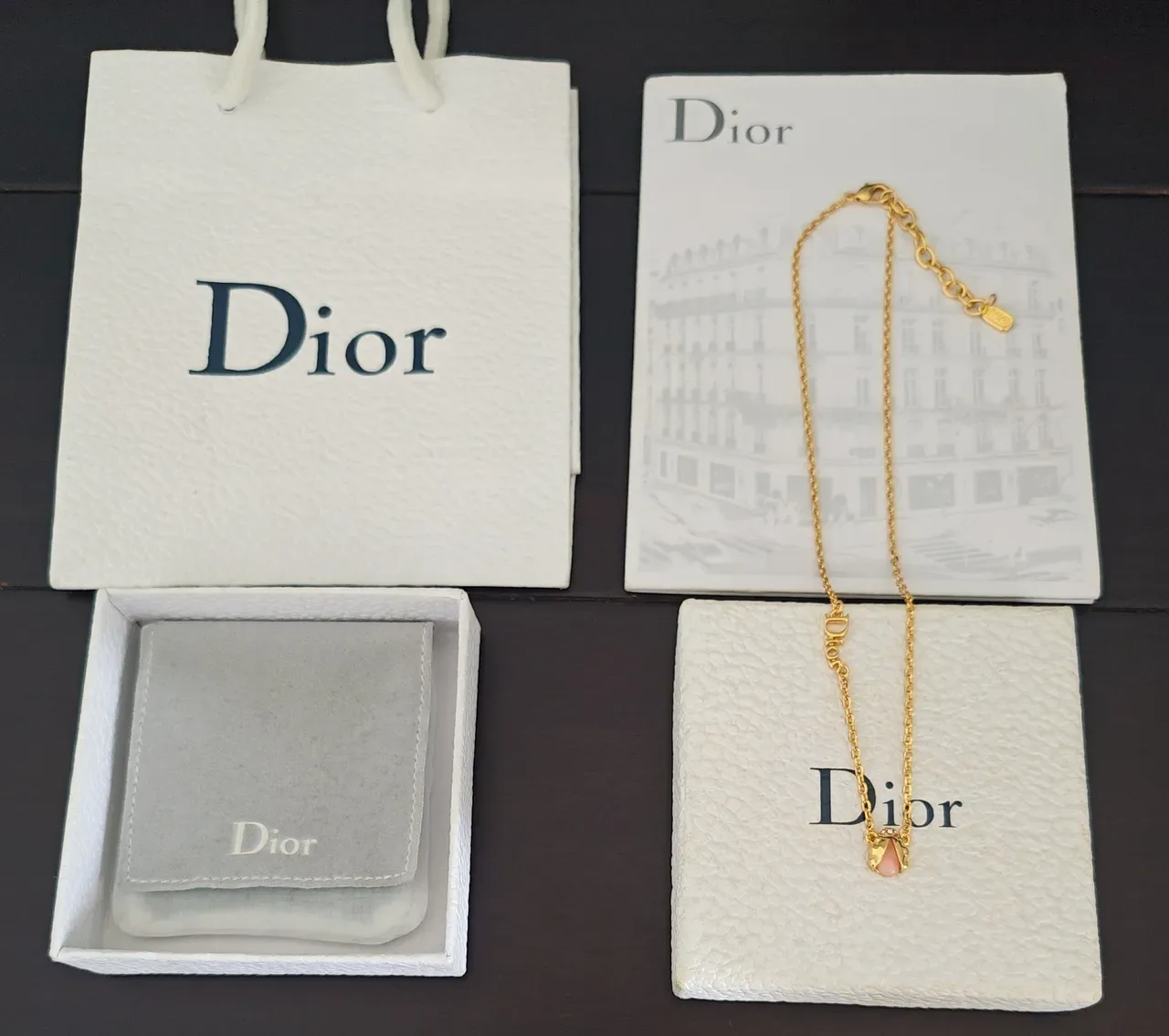 Dior Cadena de Oro Script Logo Charm Collar 3