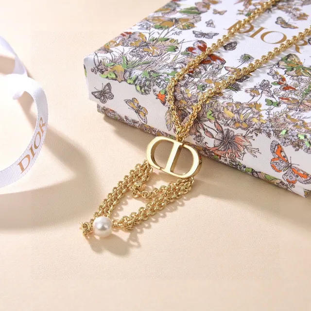 Dior Gold White Chain Interlocked CD Logo Necklace 3