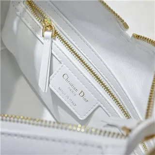 Dior Sac Hobo Navy Beige Monogramme Canvas Fermeture à Cordon 20