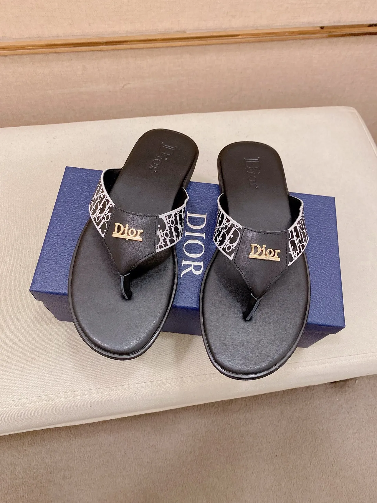 Dior Oblique Monogram Thong Slippers 6
