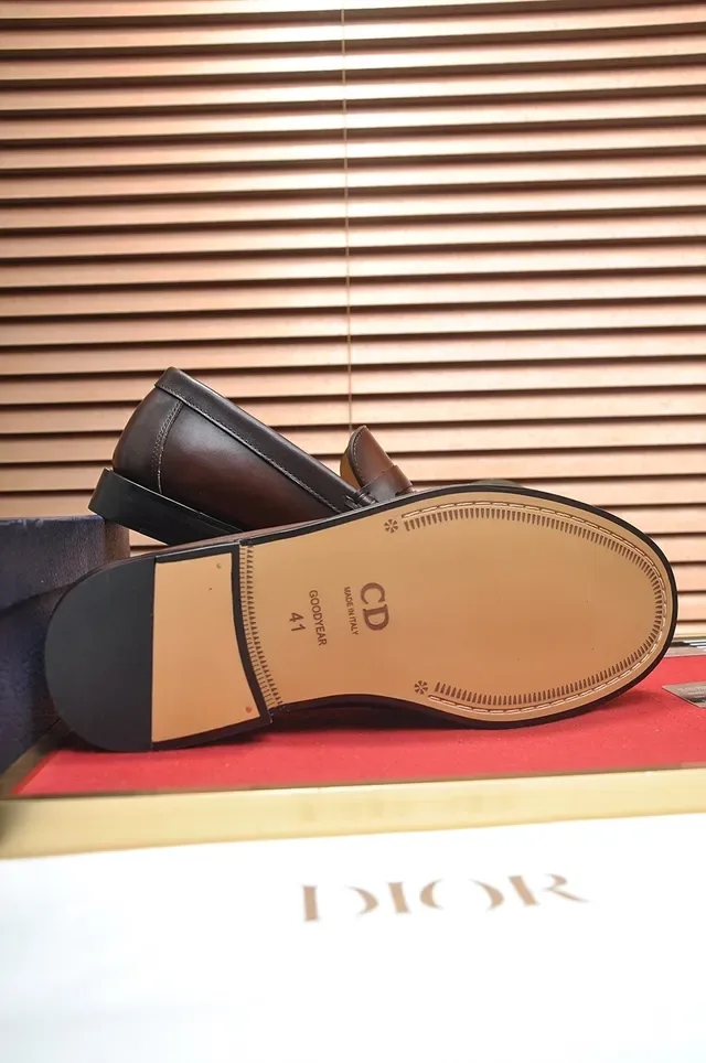 Dior Penny Loafer Mocassins en Cuir Marron 3