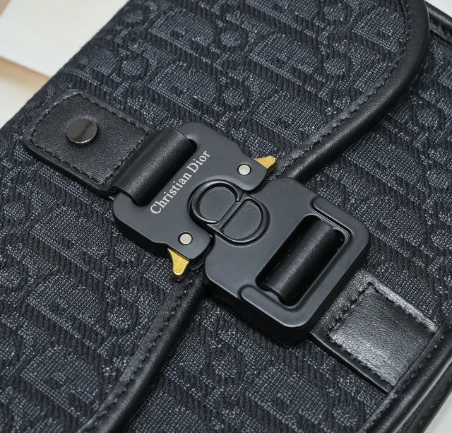 Dior Saddle Black Structured Silhouette Textured Leather Saddle Bag 7