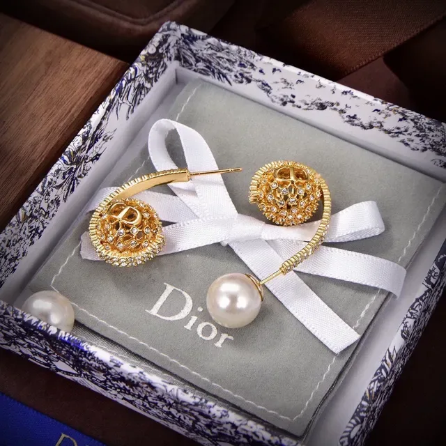 Dior Tribales Gold-Tone Pavé Crystal and Pearl Earrings 3