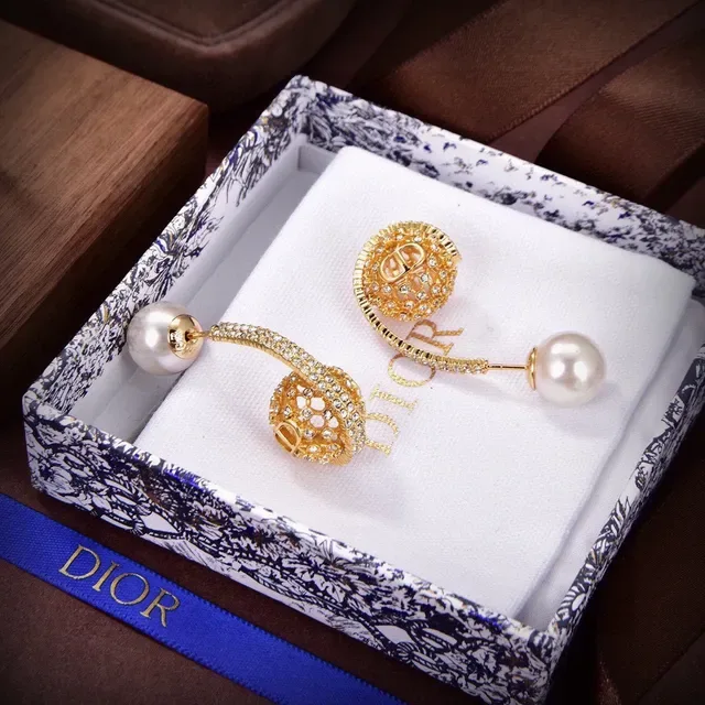 Dior Tribales Gold-Tone Pavé Crystal and Pearl Earrings 5