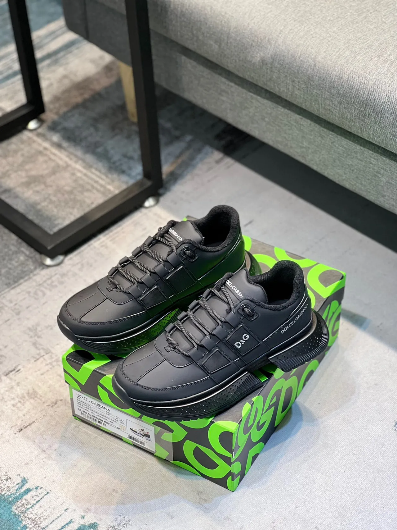 Dolce & Gabbana Sneakers Chunky Noir Vert Cuir Mat Tige Fermeture Double Bride 7