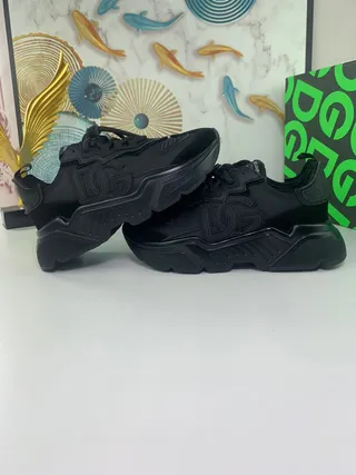 Dolce & Gabbana 黑色 单色 超大 雕塑鞋底 厚底运动鞋 5