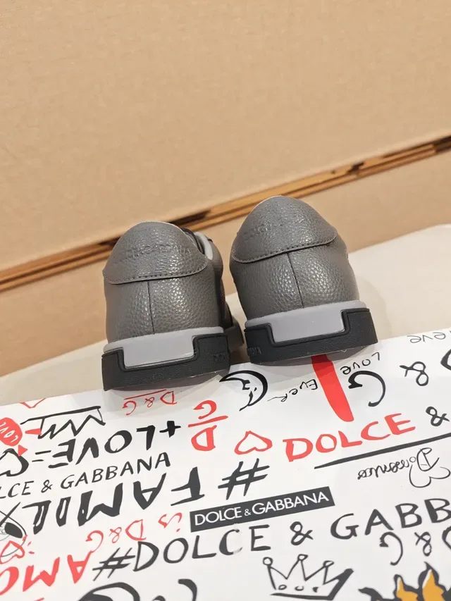 Dolce & Gabbana 灰色粒面皮革生活方式运动鞋 3