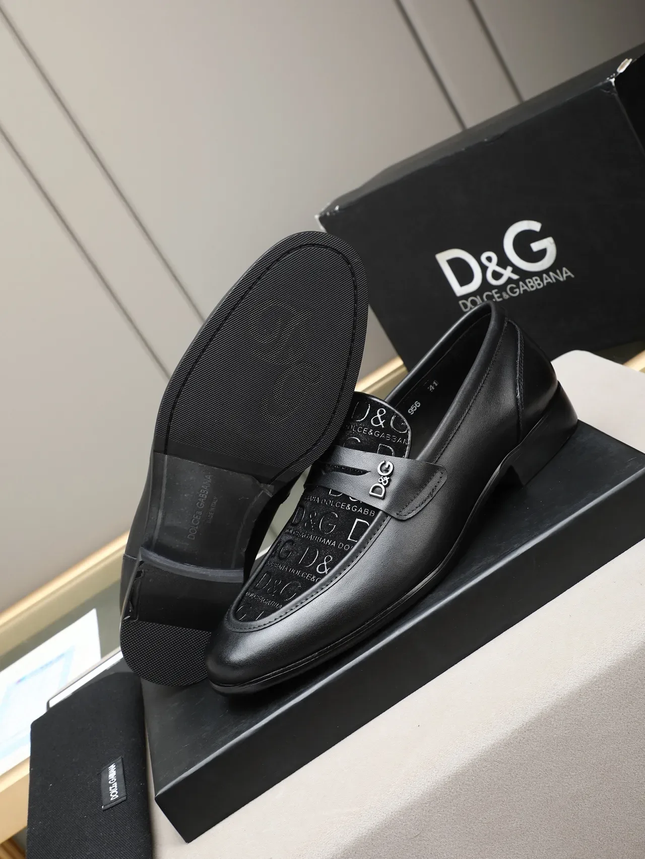 Dolce & Gabbana Logo-Strap কালো চামড়ার লোরফার 4