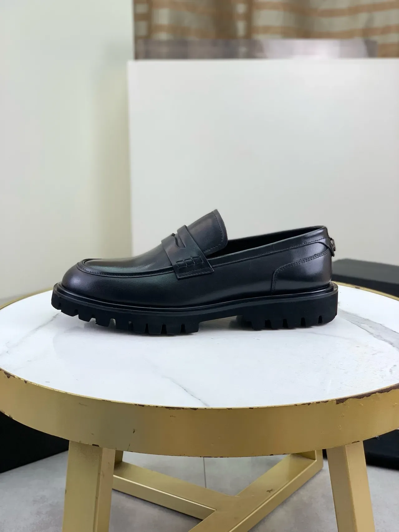 Dolce & Gabbana 黑色鞋带粗厚筋底乐福鞋 6