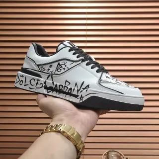 Dolce & Gabbana Blanc et Noir Graffiti Plateforme Lifestyle Sneakers