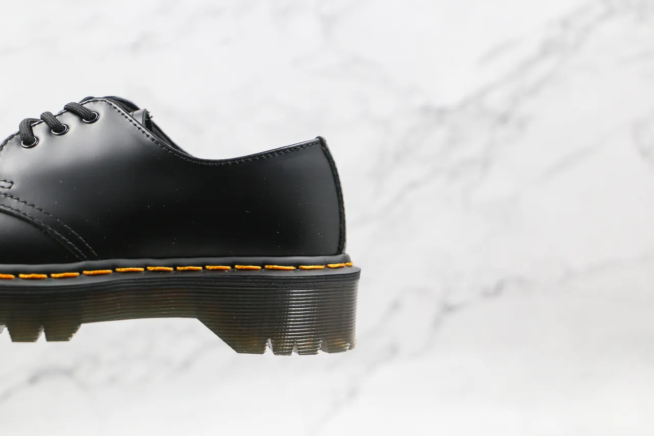 Dr. Martens 1461 Black Yellow Smooth Leather 3-Eyelet Derby Construction Oxford Shoes 7