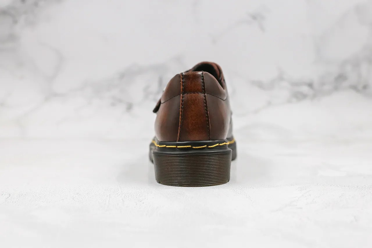 Dr. Martens 1461 বাদামী চামড়ার একটি ফিতা মোনক জুতা 2