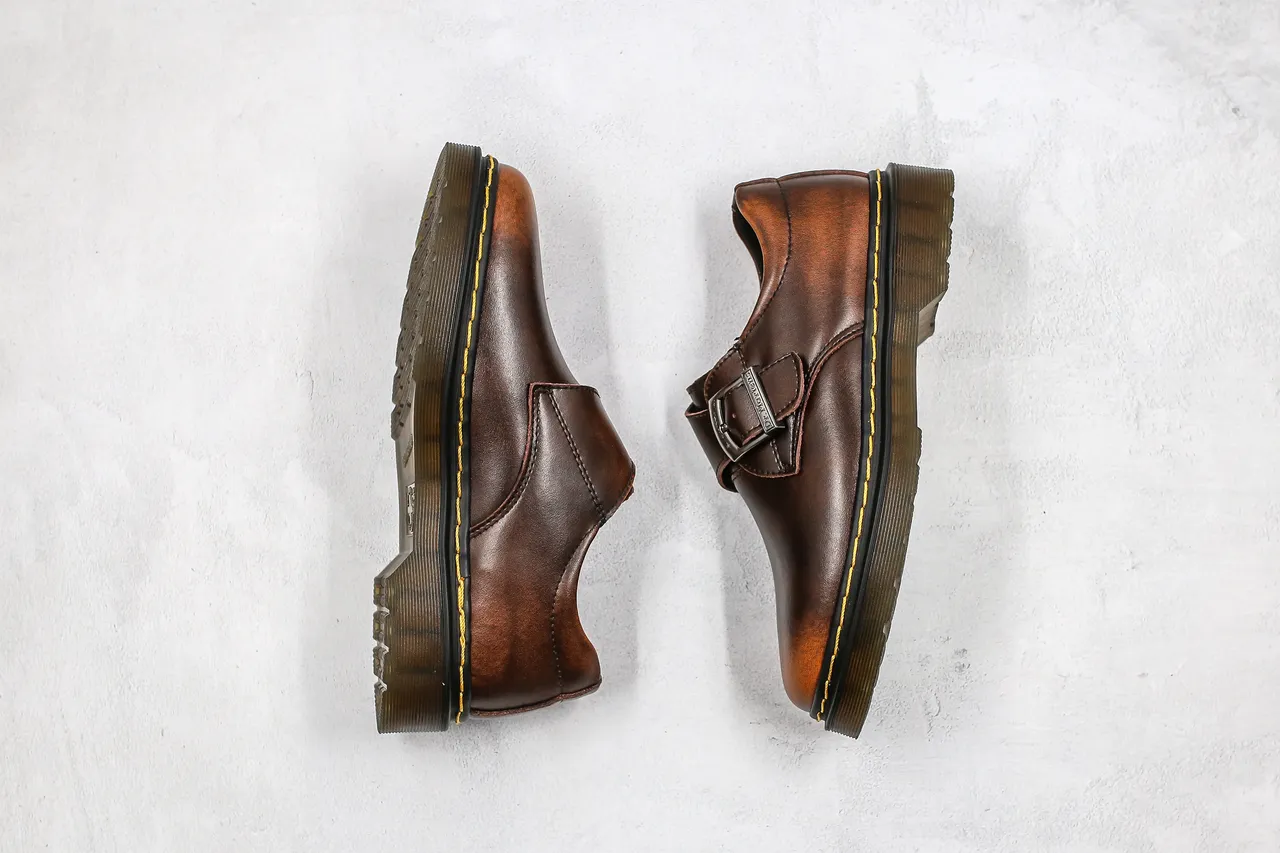 Dr. Martens 1461 বাদামী চামড়ার একটি ফিতা মোনক জুতা 9