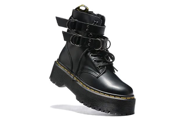 Dr. Martens Jadon Platform 黑色皮革踝靴 2