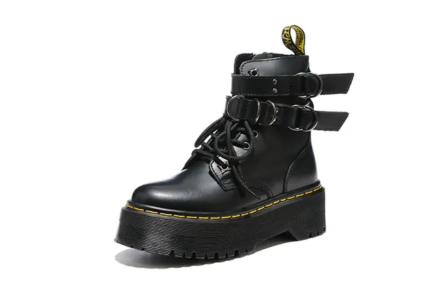 Dr. Martens Jadon Platform 黑色皮革踝靴 3