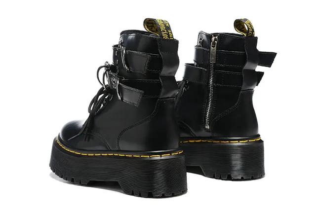 Dr. Martens Jadon Platform 黑色皮革踝靴 5