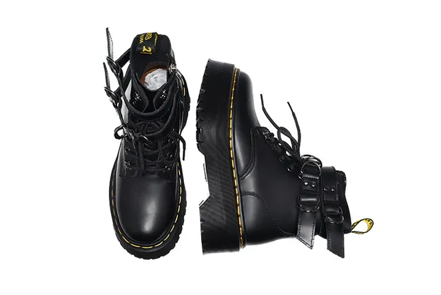 Dr. Martens Jadon Platform 黑色皮革踝靴 7