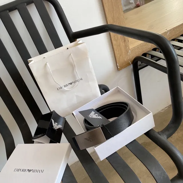 Emporio Armani Cinto de couro preto e prata com fivela de metal escovado mate 12
