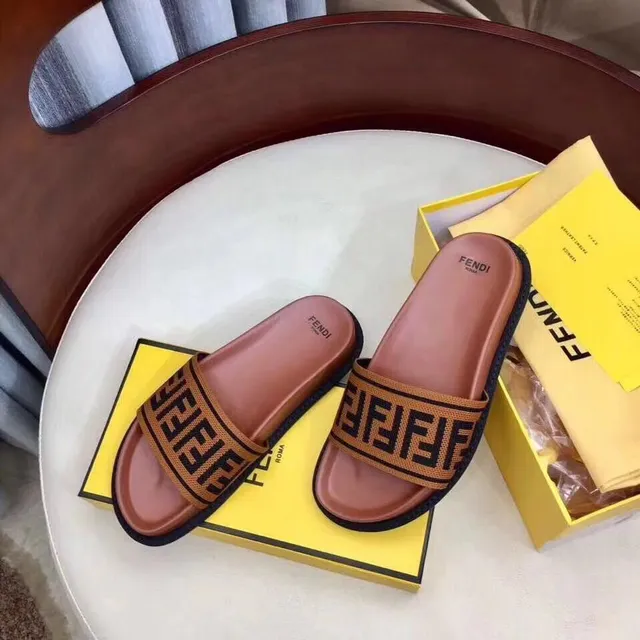 Fendi FF Monogram Slide Marron Noir Bretelle Tressée Semelle Caoutchouc Moulée Sandales 3
