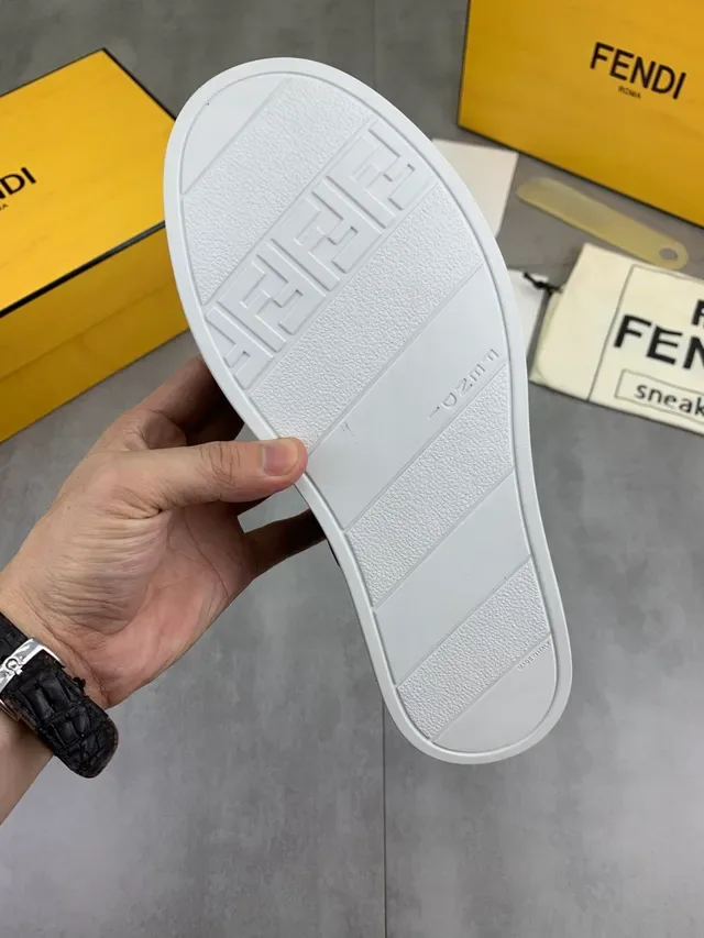 فيندي مانيا Navy White سايد سكيب جلد مقشر أحذية رياضية أسلوب حياة 3