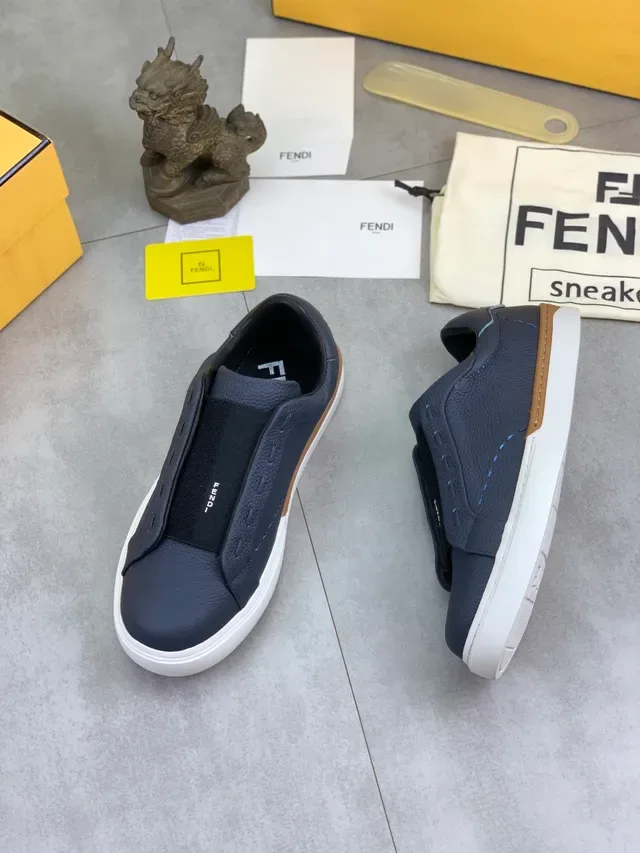 فيندي مانيا Navy White سايد سكيب جلد مقشر أحذية رياضية أسلوب حياة 6
