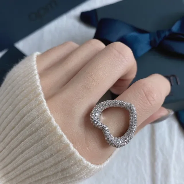apm Monaco Open Heart Pavé Ring 4