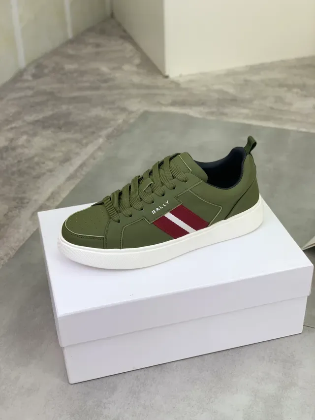Bally Vert militaire rouge olive cuir pointe perforée lifestyle sneakers 6