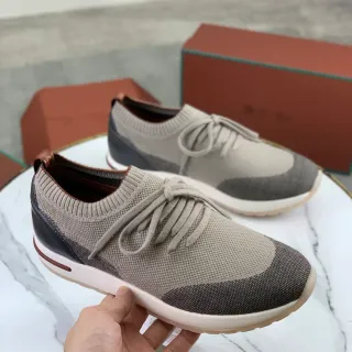 حذاء رياضي منسوج بلون بيج و رمادي low-top مع أشرطة