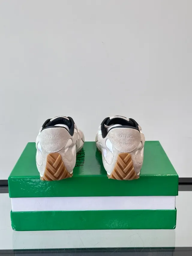 Beige and White Suede Panel Lifestyle Sneakers 3