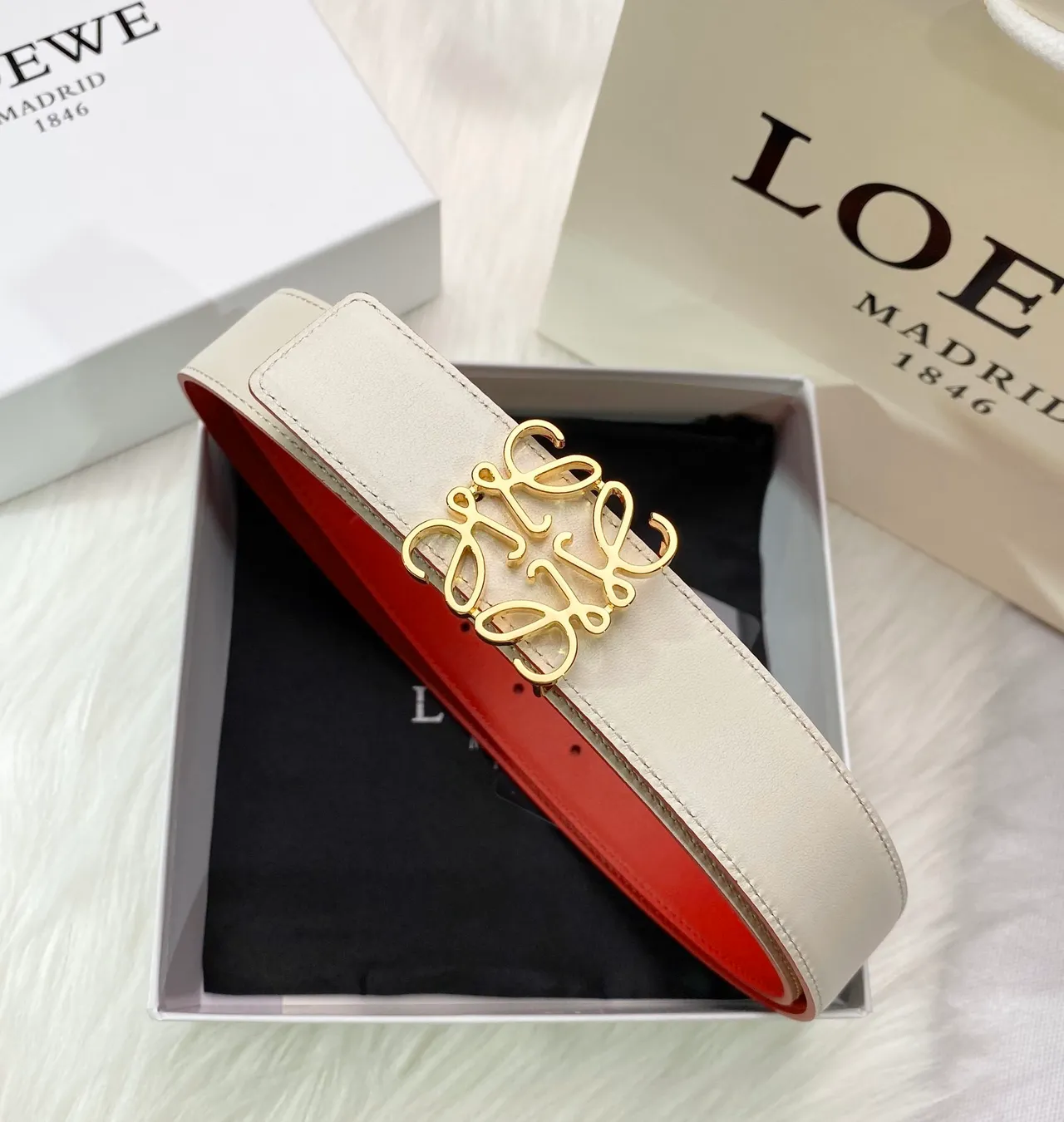 Beige Gold Off-White Lisse Interverrouiller Logo Boucle Ceinture en Cuir 2
