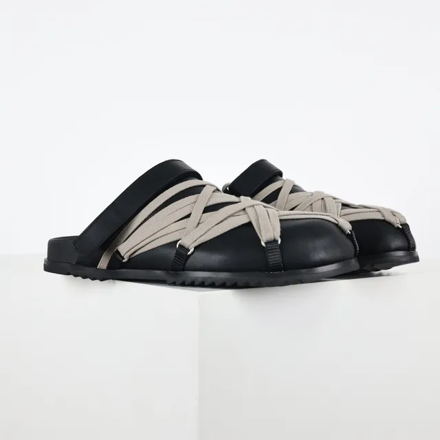 Black Beige Leather Upper Woven Strap Overlay Slippers 3