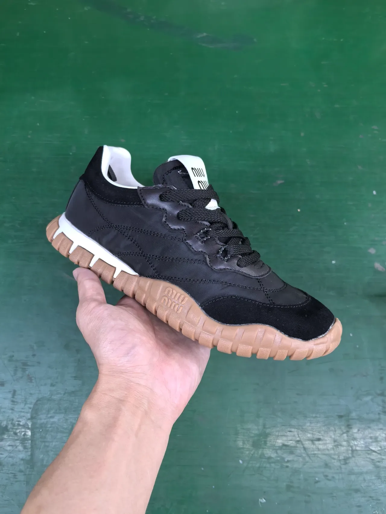 Black Brown Textile And Suede Upper Wavy Stitched Overlays Lifestyle Sneakers 2
