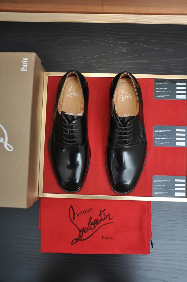 Sapato Oxford de bico cap preto brilhante 5