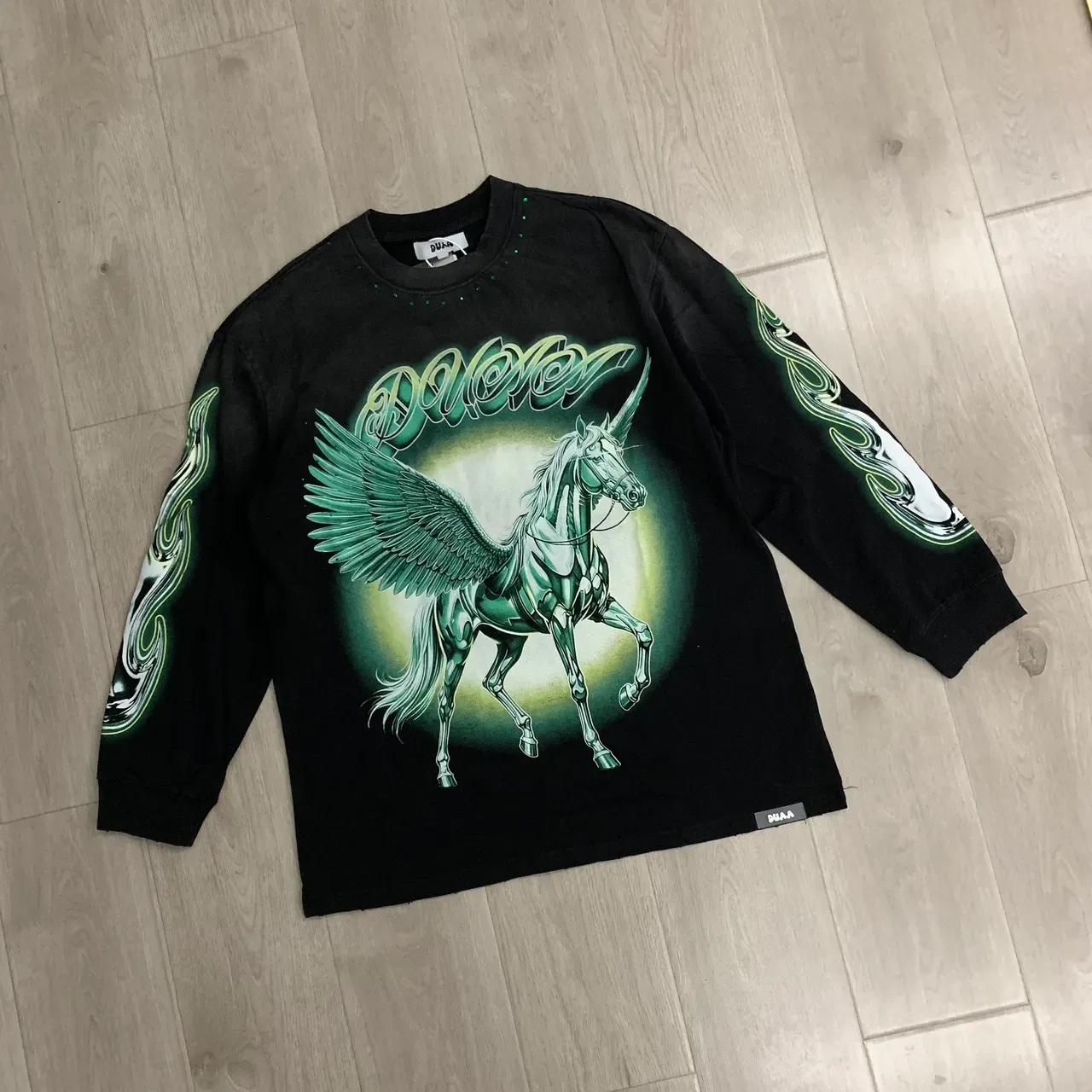 Black Graphic-Print Long-Sleeve Crewneck T-Shirt 5