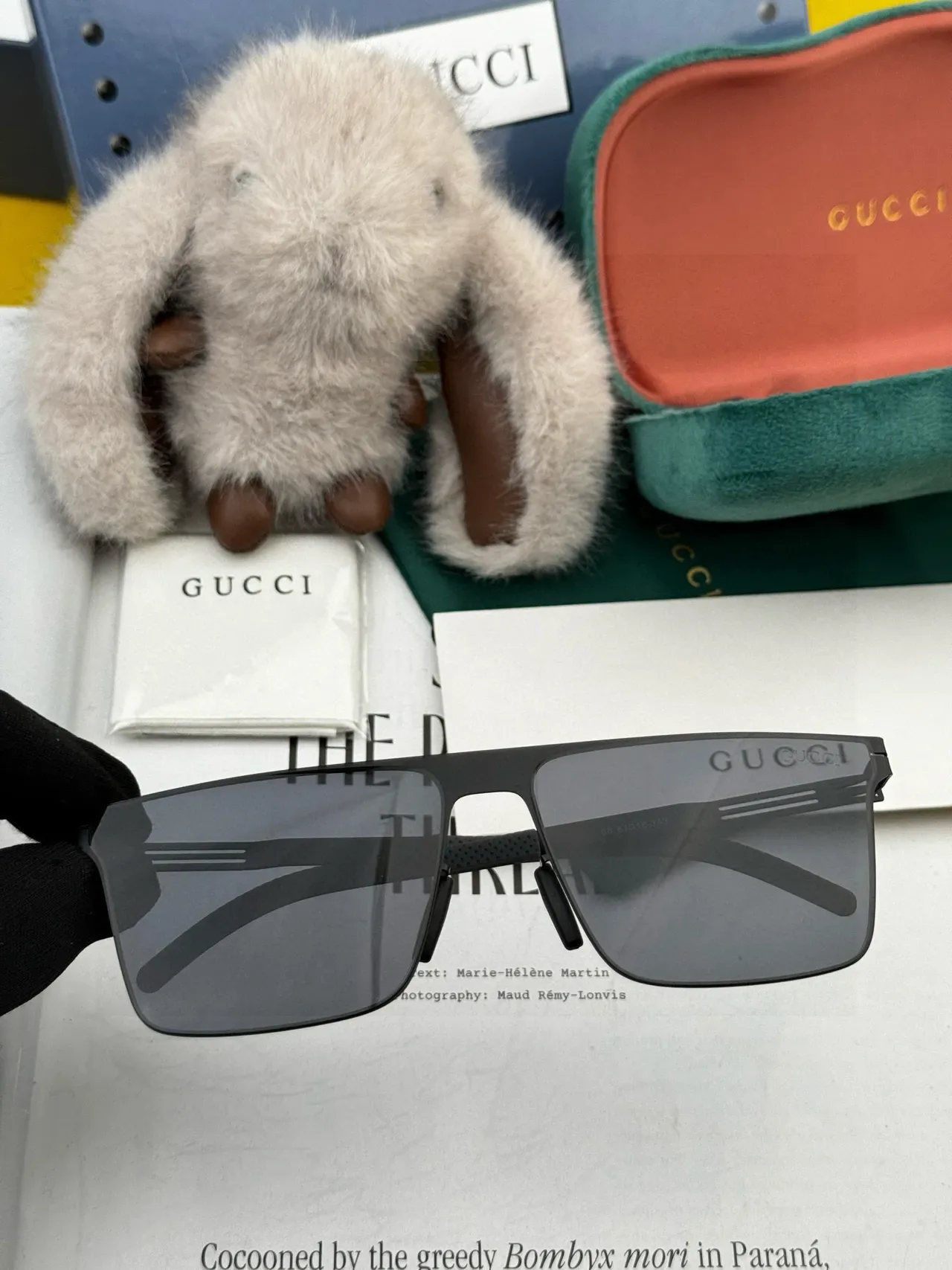Black Rectangular Thin-Frame Sunglasses 5