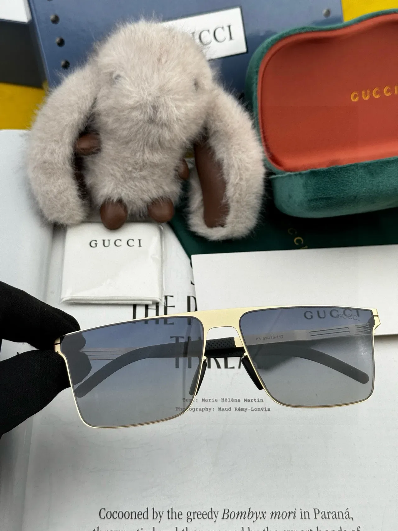 Black Rectangular Thin-Frame Sunglasses 6