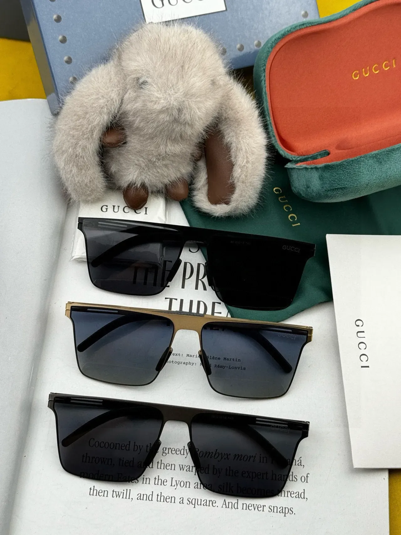 Black Rectangular Thin-Frame Sunglasses 8
