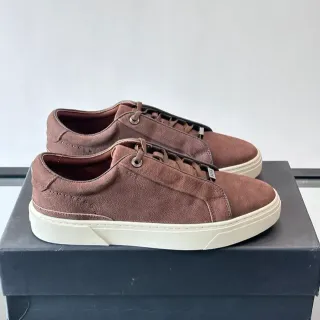 Brown Suede-Textured Low-Top Lace-Up Lifestyle Sneakers