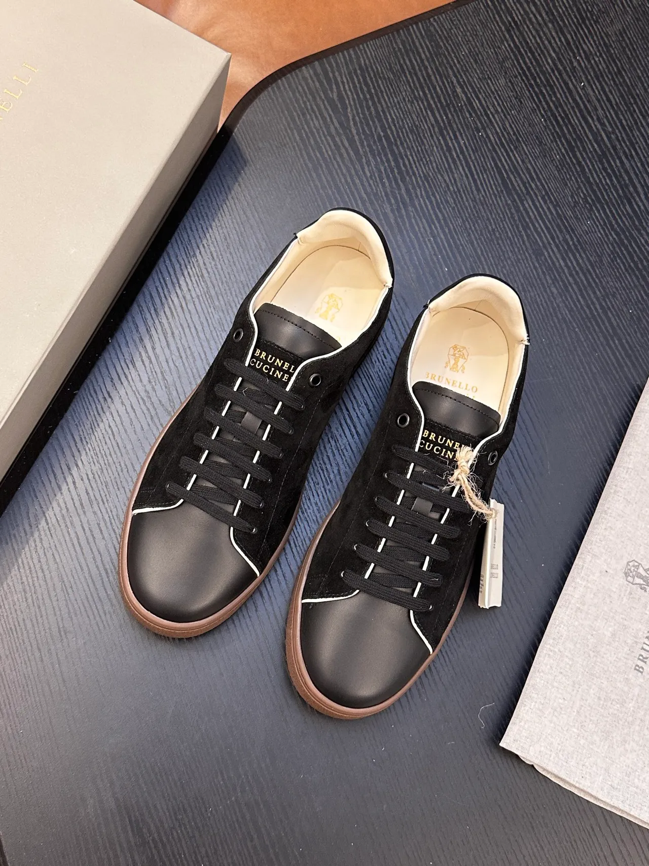 Brunello Cucinelli Preto Branco Camurça e Couro Superior Contraste Costura Loafer 3