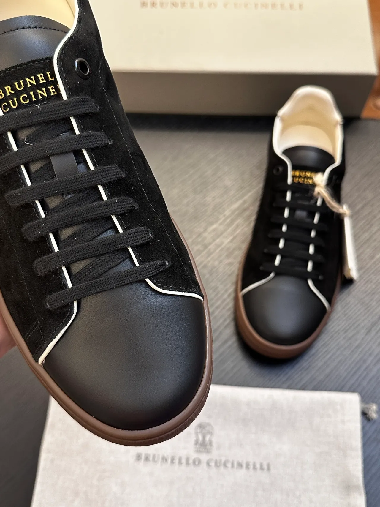 Brunello Cucinelli Preto Branco Camurça e Couro Superior Contraste Costura Loafer 6