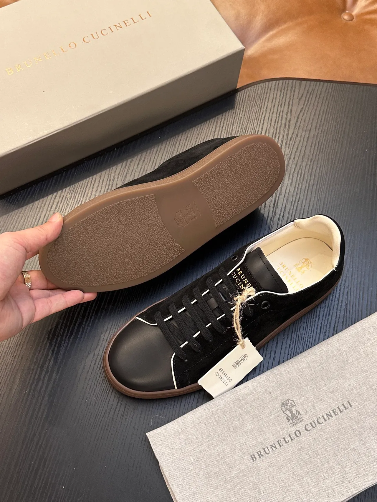 Brunello Cucinelli Preto Branco Camurça e Couro Superior Contraste Costura Loafer 9