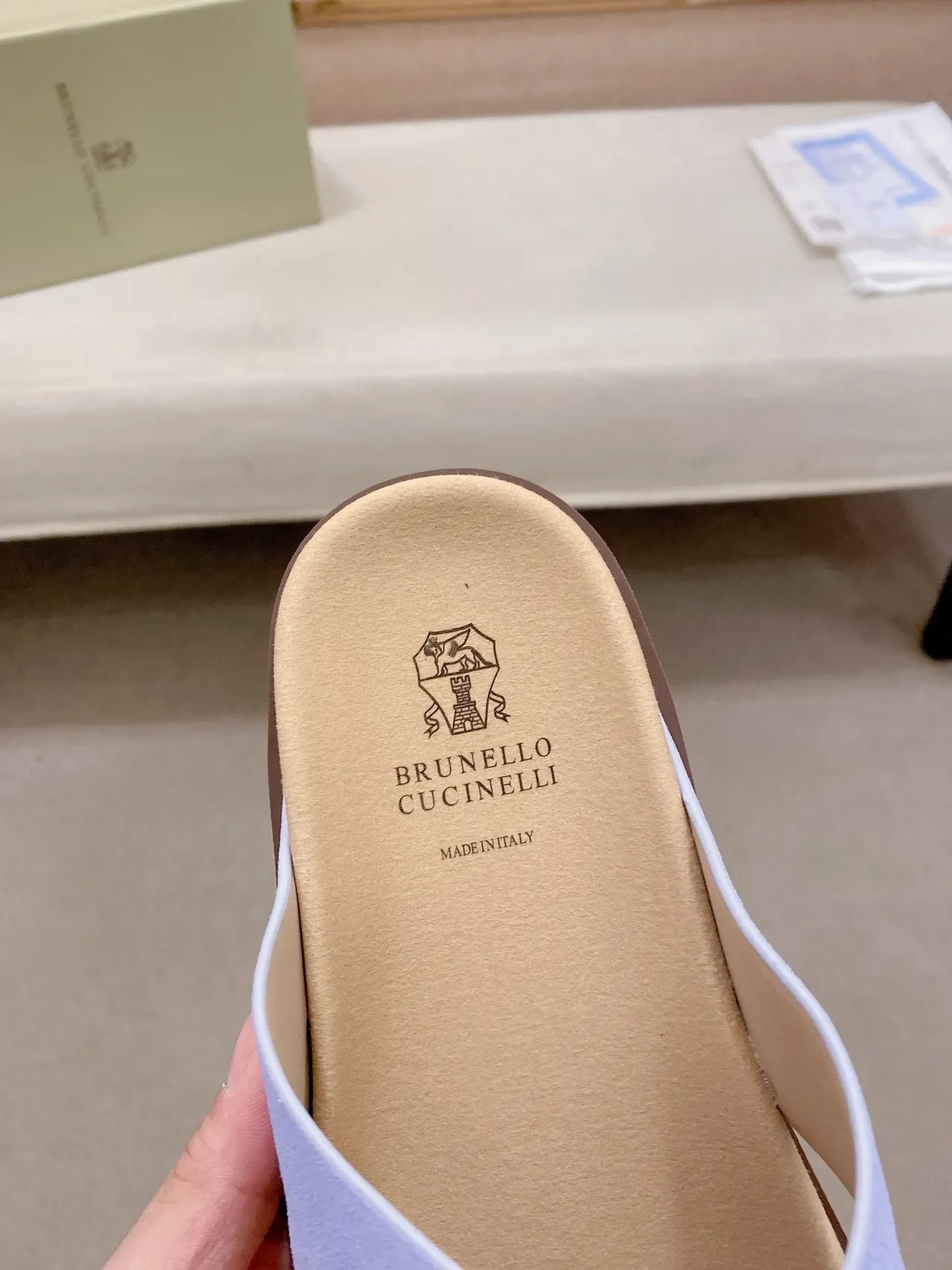 Brunello Cucinelli Sandálias Planas com Tiras Cruzadas Casual 10