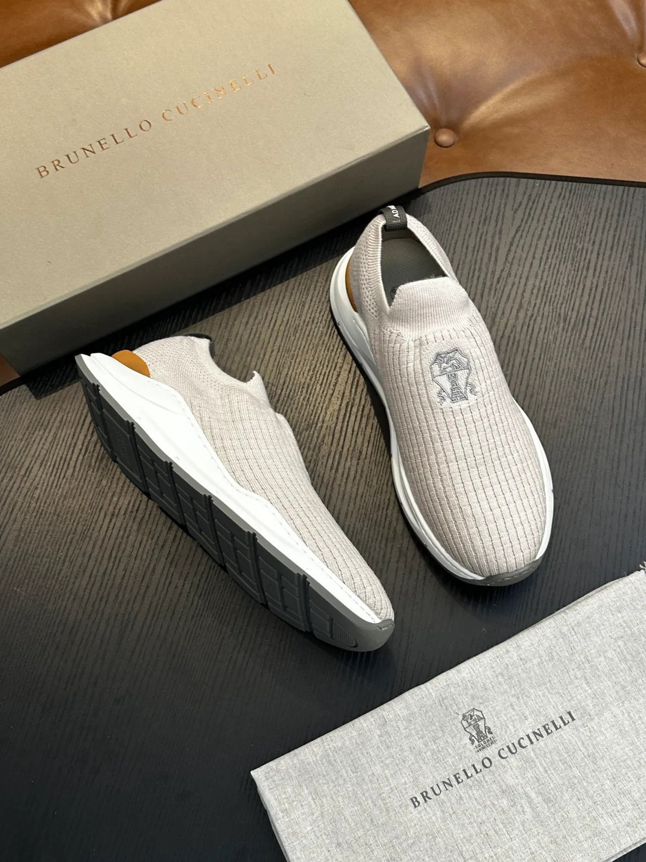 Brunello Cucinelli Mocassins Tricoté Côtelé à Enfiler 4