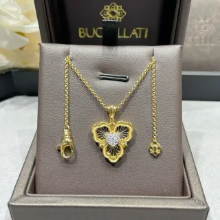 Buccellati Collier avec pendentif en forme de cœur floral serti de diamants